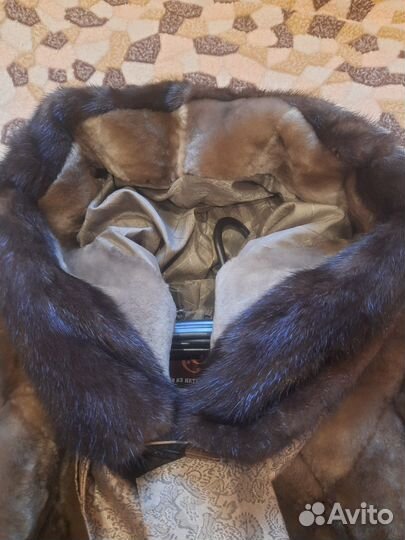 Шуба мутоновая с капюшоном 54-56