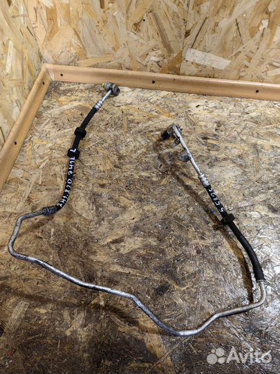 Трубка Шланг Кондиционер Транспортер т5 7H1820741L