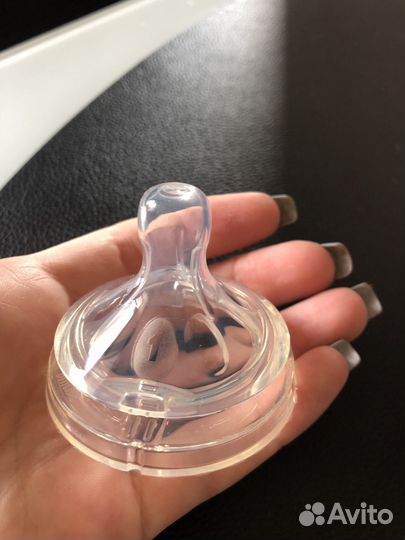 Бутылочки и запаски соски на бутылочки авент,соски