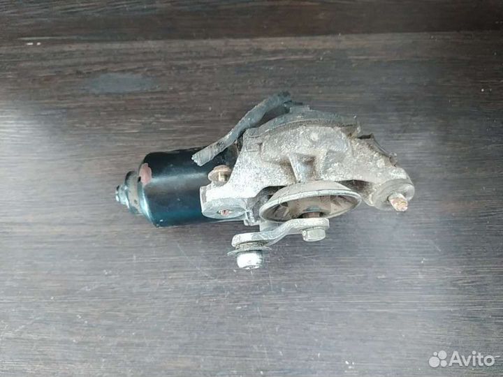 Мотор стеклоочистителя Тойота спринтер AE95