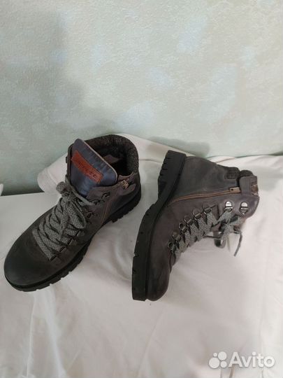 Ботинки демисезонные