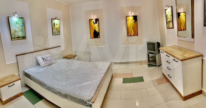 2-к. квартира, 55 м², 2/3 эт.