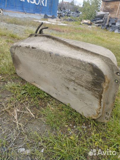 Топливный бак металлический vоlvo 760 вольво 760