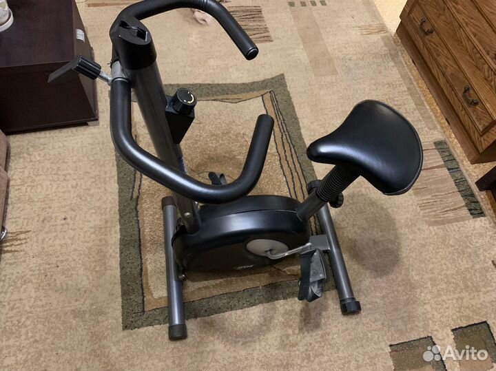 Велотренажер atemi