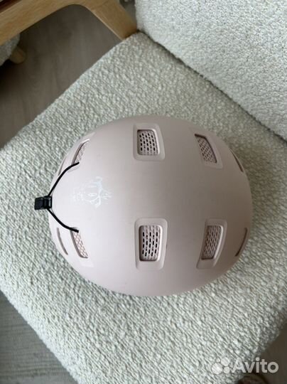 Горнолыжный шлем