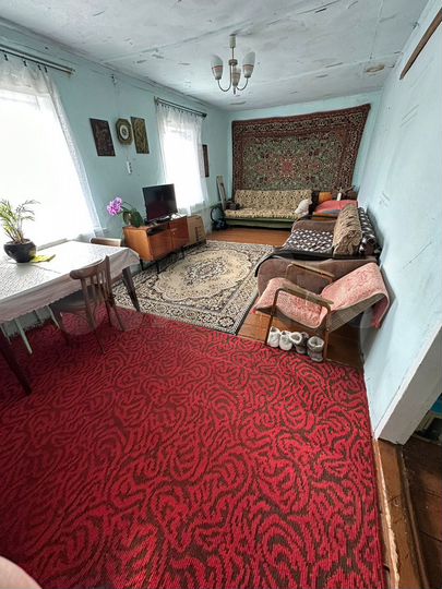 Дом 52,5 м² на участке 9 сот.