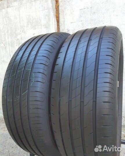 Goodyear EfficientGrip Performance 2 215/55 R17 98W