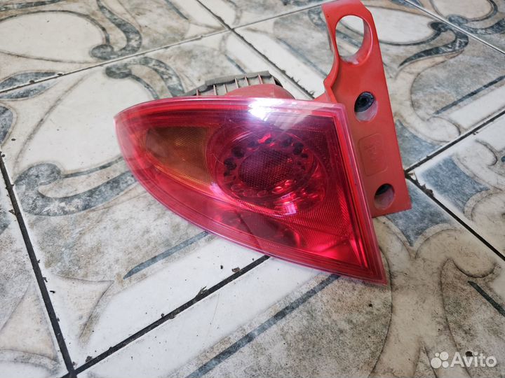 Фонарь Seat Leon