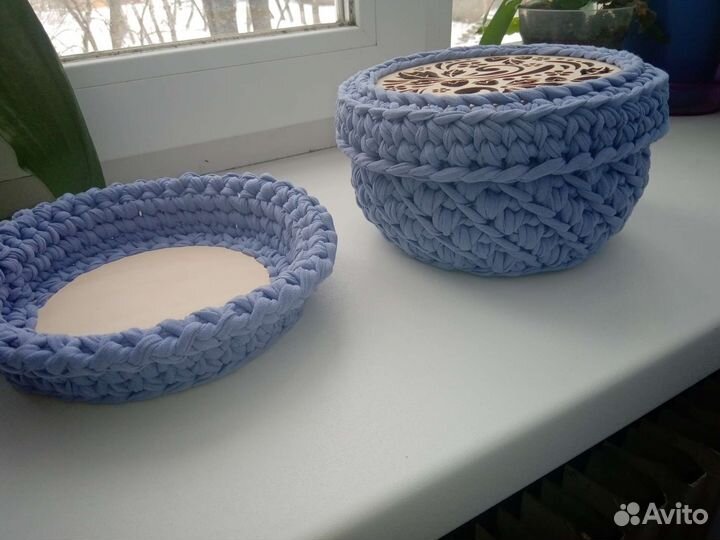 Корзина вязаная крючком для хранения