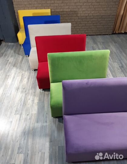Яркие офисные диваны от производителя