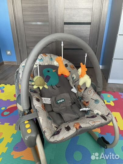 Шезлонг детский babyton