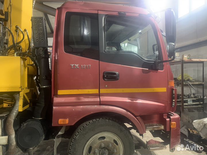 Foton Auman BJ10xx с КМУ, 2014