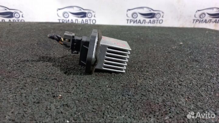 Резистор печки Audi Q7 4L 3.0 diesel