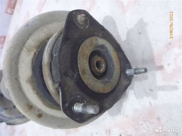 Амортизатор передний правый Ford Focus DBW