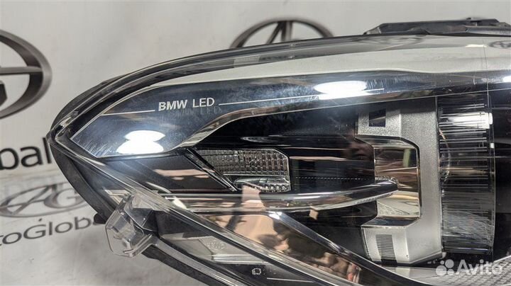Фара правая BMW 1-Series