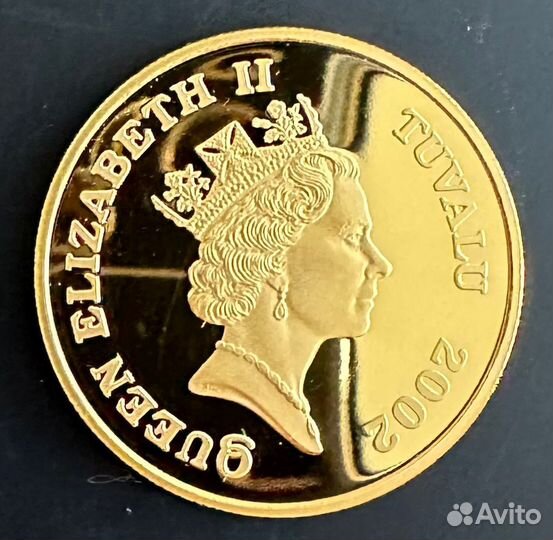 Золотая монета елизавета 2 999,9 1/2 унции