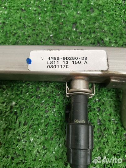 Топливная рейка Ford Focus 2 хетчбэк 2.0 aoda 2010