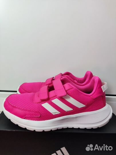 Кроссовки adidas 35