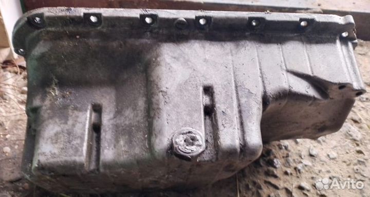 Поддон двигателя honda HR v