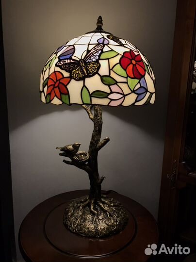 Лампа настольная в стиле Тиффани новая