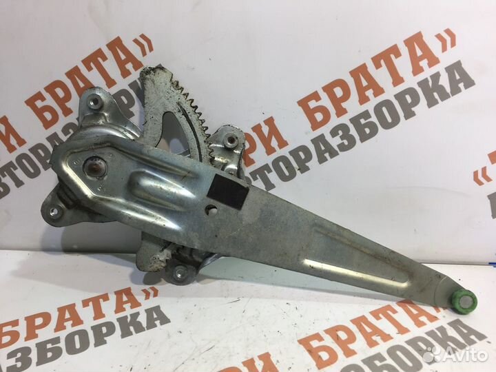 Стеклоподъемник задний (электрический) Прав