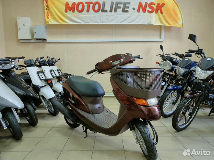 Скутер Honda Dio Cesta AF68 из Японии