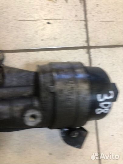 Корпус масляного фильтра Peugeot 308 EP6