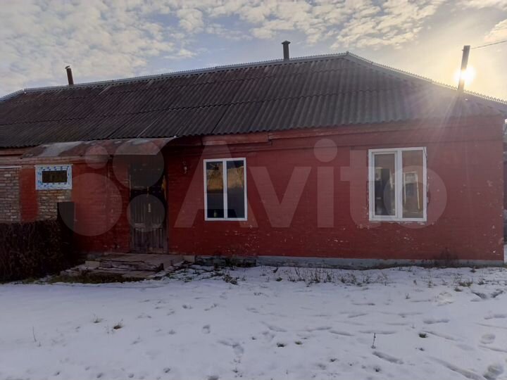 Дом 72 м² на участке 8 сот.