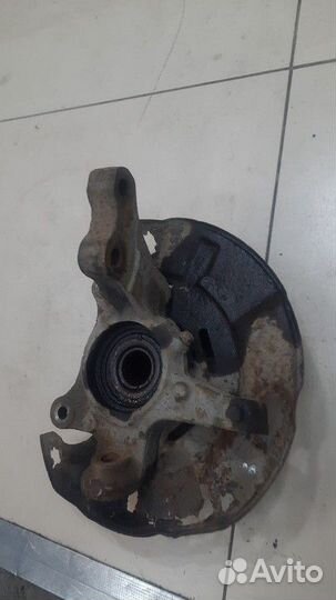 Кулак поворотный передний правый Geely Emgrand EC7