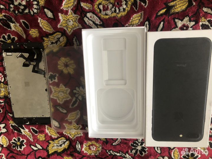 Дисплей на iPhone 7 plus
