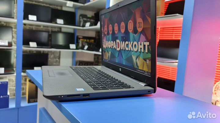 Ноутбук HP 15.6