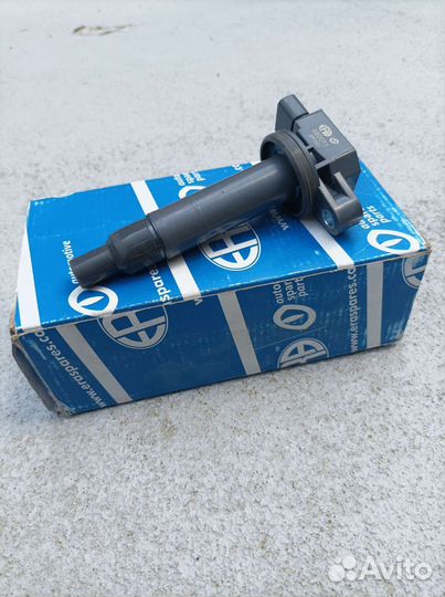 Катушка зажигания toyota yaris,vtz