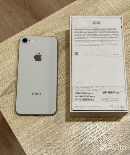 iPhone 8, 64 ГБ