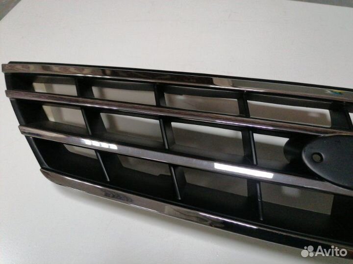 Решетка радиатора Kia Spectra