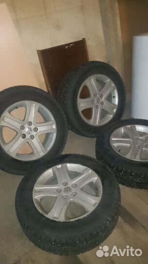 Зимняя резина с дисками r17