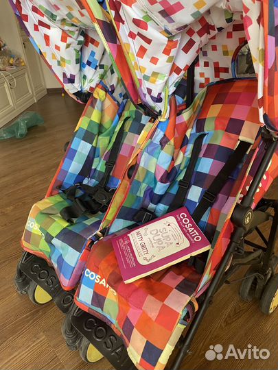 Коляска для двойни cosatto