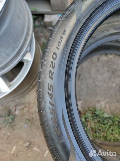 Pirelli P Zero 245/45 R20 и 275/40 R20