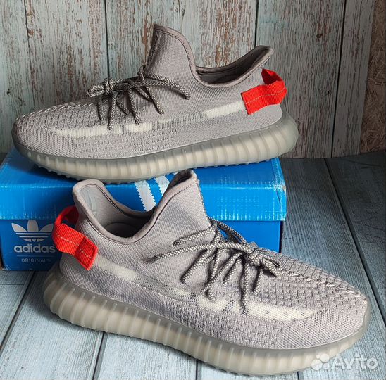 Кроссовки мужские летние adidas yeezy boost V2 350