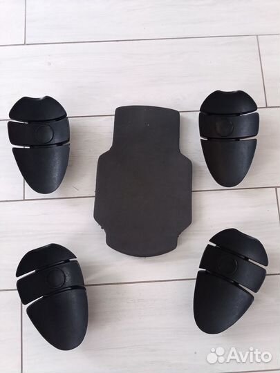 Мотокуртка