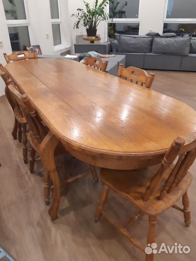 Стол обеденный со стульями из массива