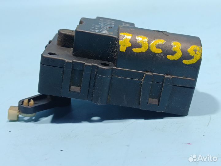 Моторчик заслонки отопителя для Mitsubishi Carisma