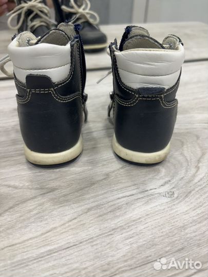 Ботинки осенние на мальчика