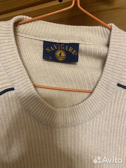 Кропнутый трикотажный свитер