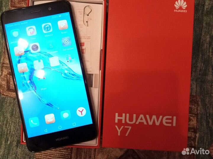 HUAWEI Y7, 2/16 ГБ