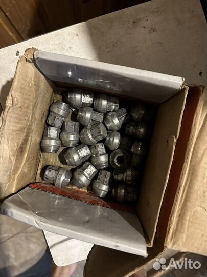 Колесные гайки ford focus 2