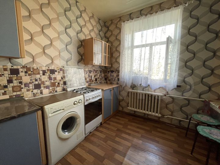 1-к. квартира, 38 м², 2/2 эт.