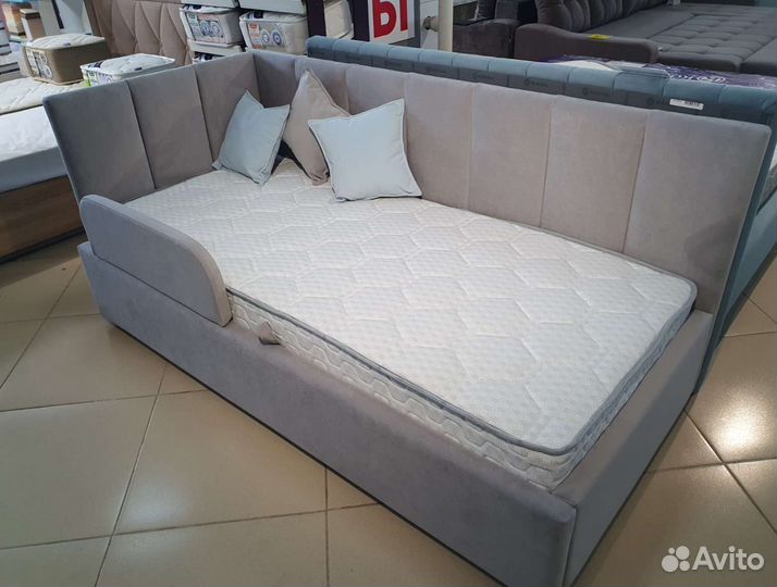 Детский диван кровать в наличии