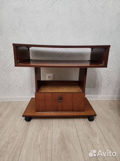 Тумба под тв