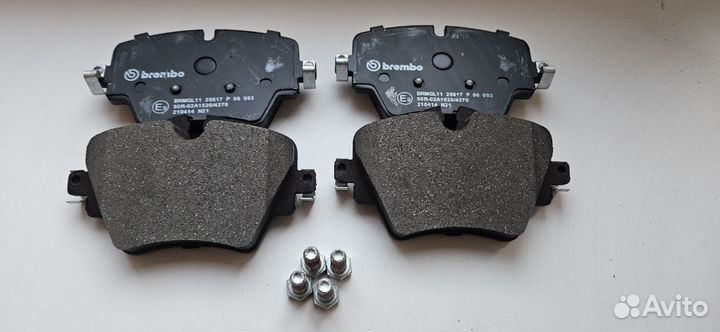Тормозные колодки Brembo