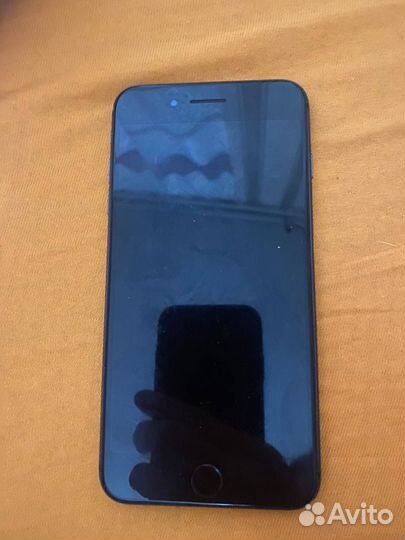 Телефон iPhone 8 plus